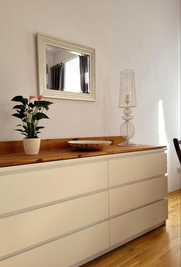 Przytulne Apartamenty W Centrum Warszawy Lok 2 วอร์ซอ ภายนอก รูปภาพ